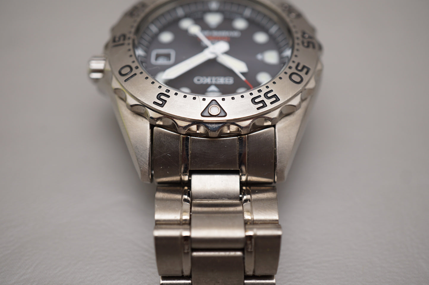 Seiko Prospex SBDN013 V147 Titanium Divers 200M Solar Quartz Watch Orig Bracelet