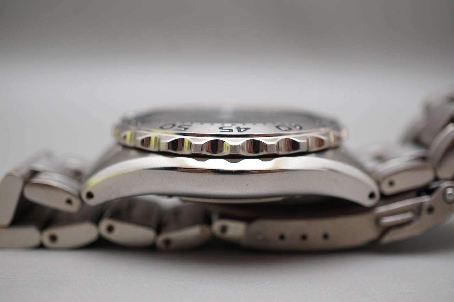 Seiko Prospex SBDN013 V147 Titanium Divers 200M Solar Quartz Watch Orig Bracelet