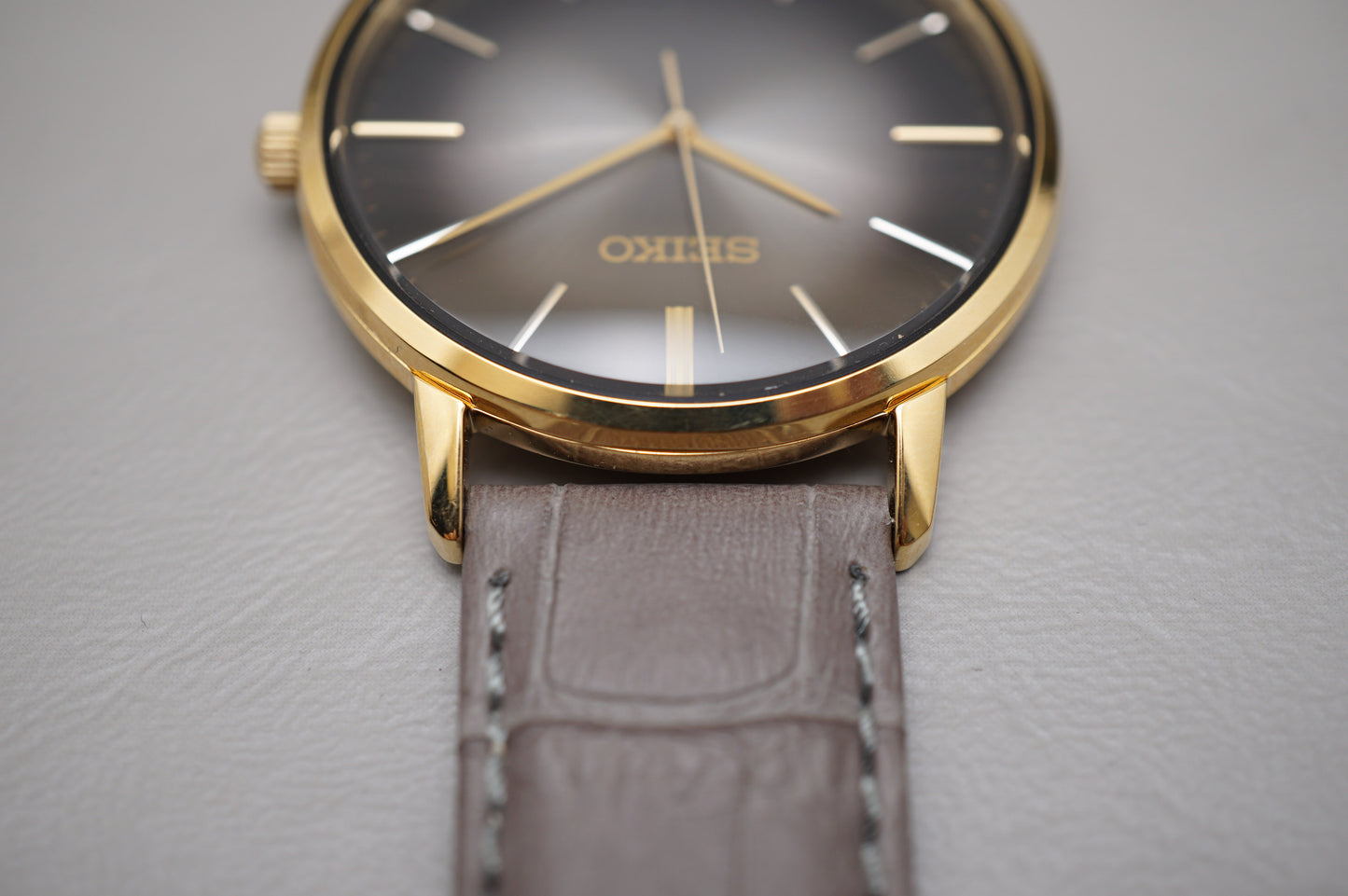 Seiko Selection SCXP144 7N01 Nano Universe Gold Feather Reissue Quartz Watch