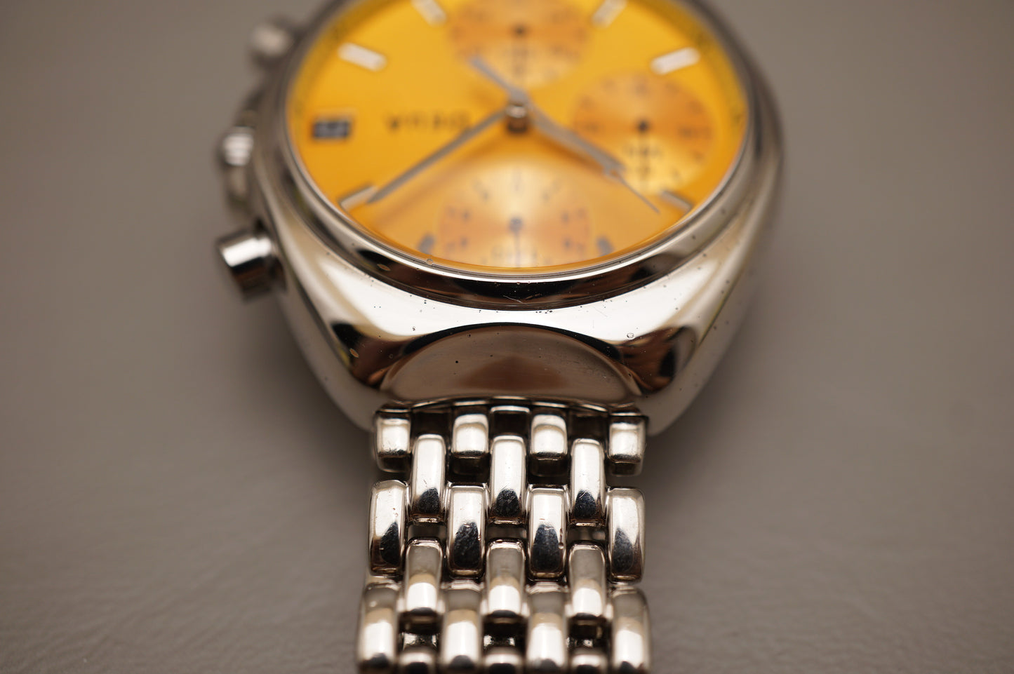 Vintage Seiko Alba DEUA V657-6040 Orange Dial Quartz Chronograph Watch