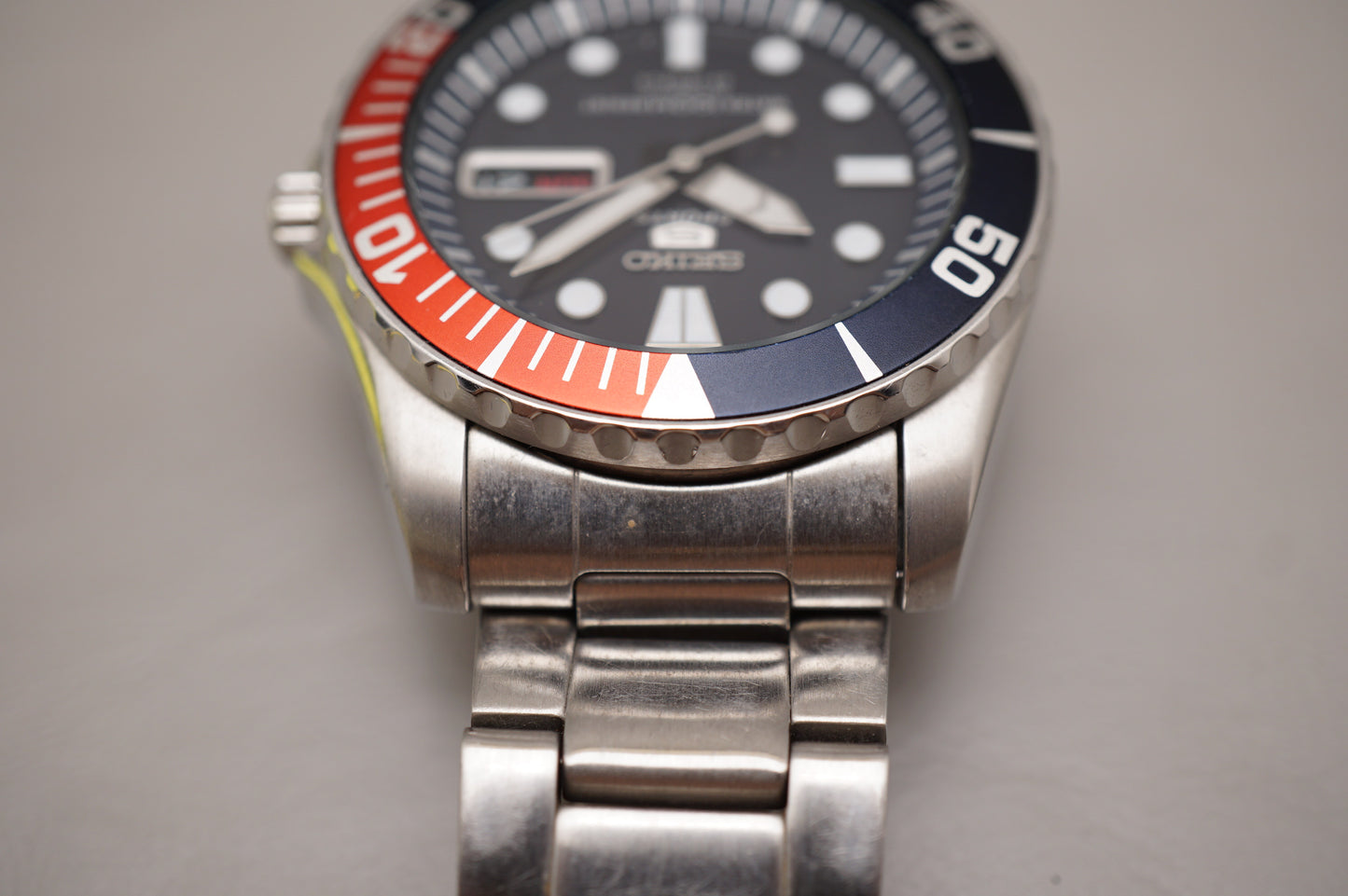 Seiko 5 Sports SNZF15J1 7S36 Pepsi Sea Urchin 100M Automatic Watch