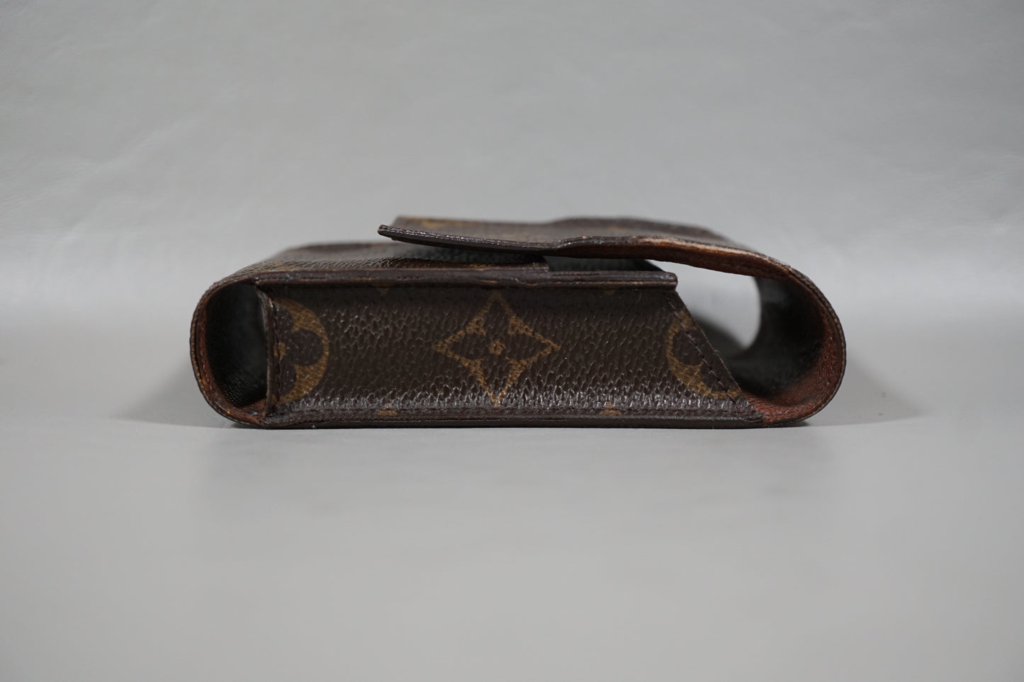 Louis Vuitton M63024 Monogram Brown Tobacco Case