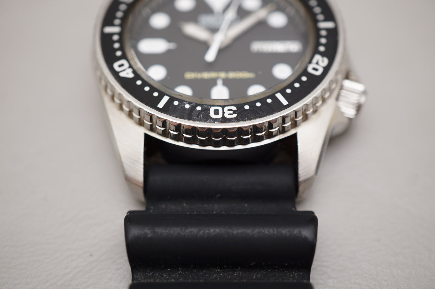 Seiko SKX013 7S26 Black Dial Divers 200M Automatic Watch Original Condition