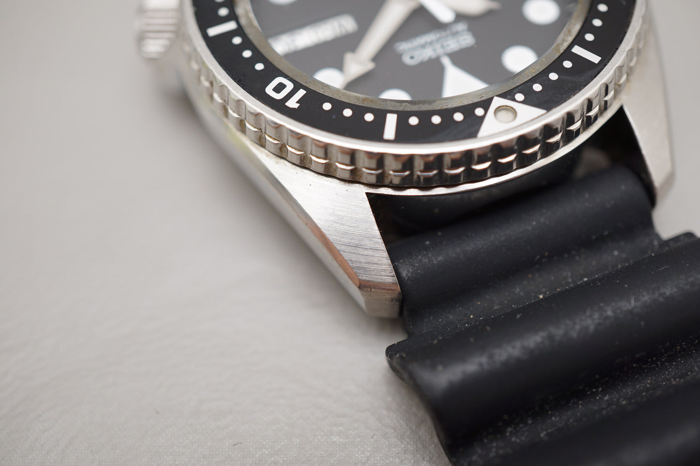 Seiko SKX013 7S26 Black Dial Divers 200M Automatic Watch Original Condition
