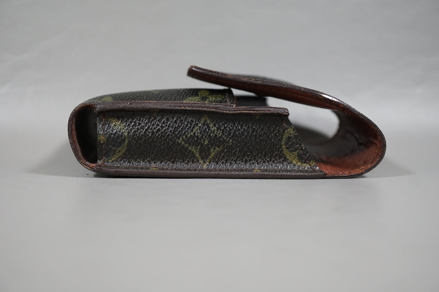 Louis Vuitton M63024 Monogram Brown Tobacco Case