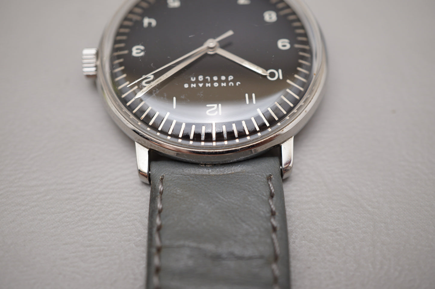 Junghans 027/3702 Max Bill 34mm Black Dial Acrylic Handwound Mechanical Watch