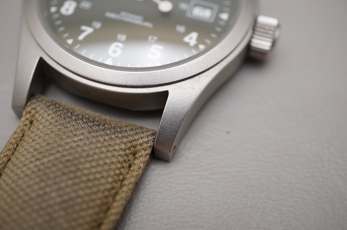 Hamilton Khaki Field H69419363 Green Dial 38mm Mechanical Watch READ