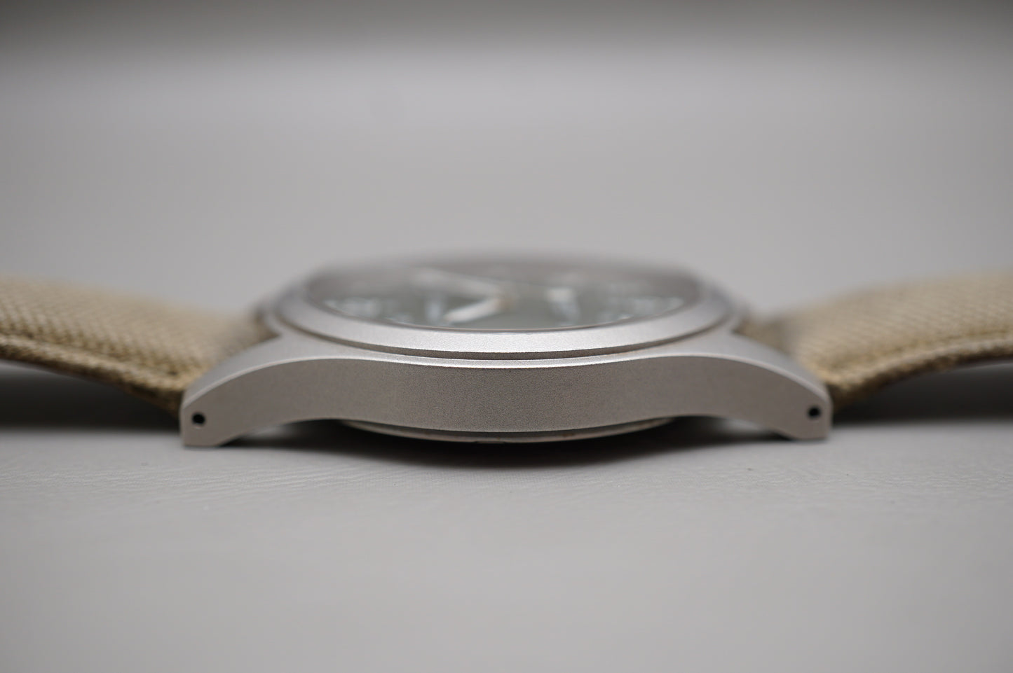 Hamilton Khaki Field H69419363 Green Dial 38mm Mechanical Watch READ
