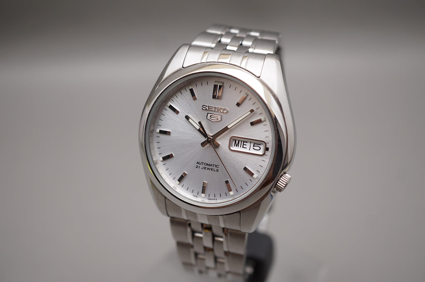 Seiko 5 SNK355K1 7S26 Silver 5 Motif Dial Automatic Watch
