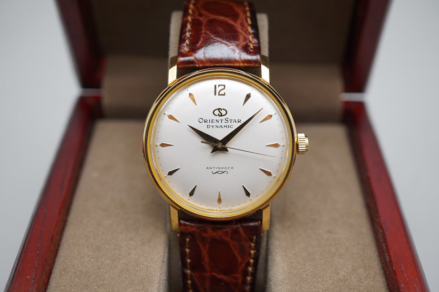 Vintage Orient Star WZ0041NW Gold Tone Dynamic White Dial 33mm Mechanical Watch