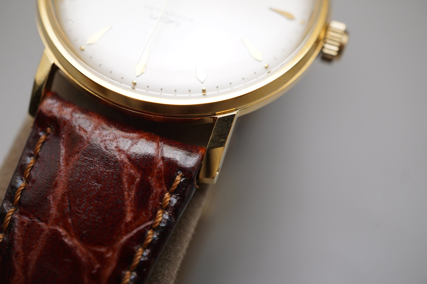 Vintage Orient Star WZ0041NW Gold Tone Dynamic White Dial 33mm Mechanical Watch