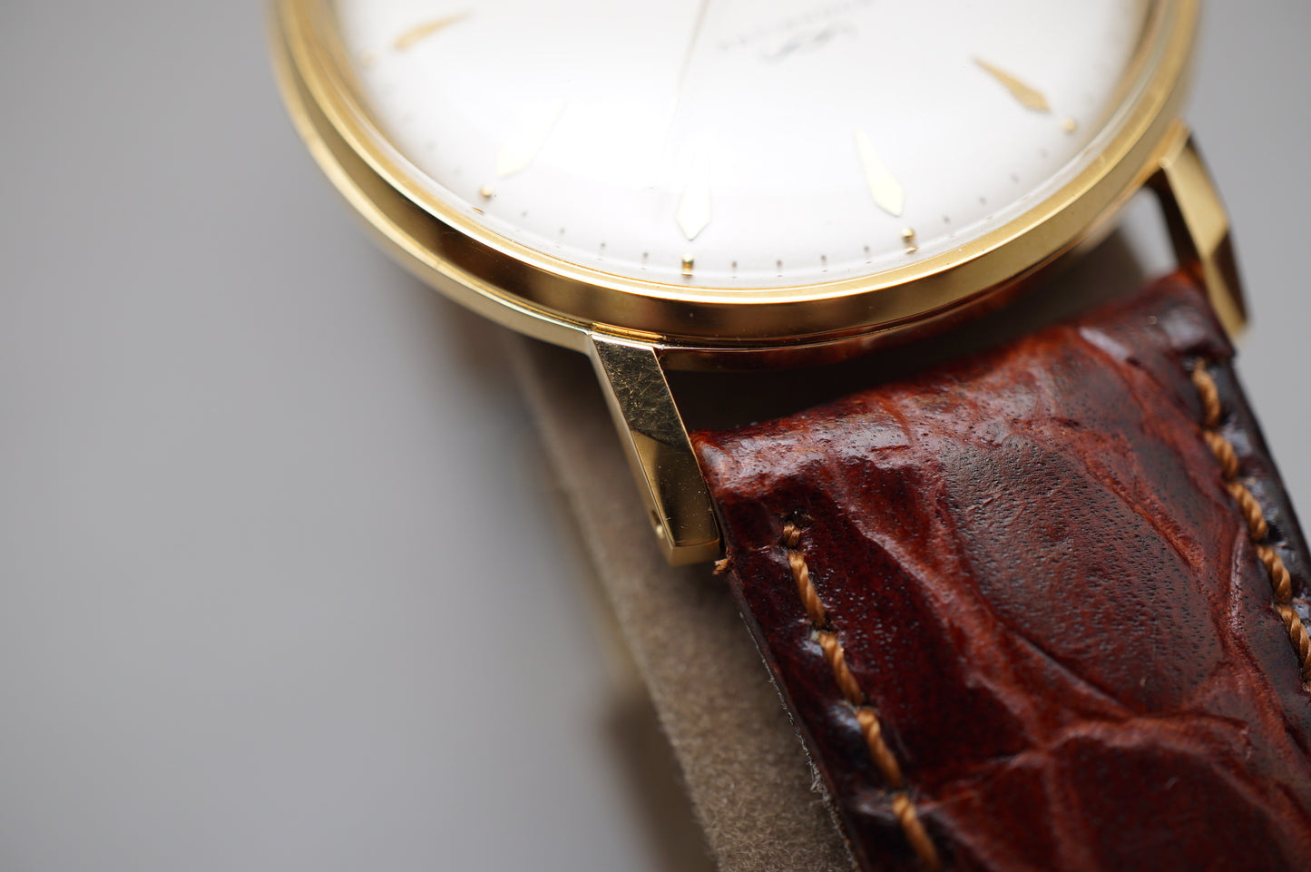 Vintage Orient Star WZ0041NW Gold Tone Dynamic White Dial 33mm Mechanical Watch