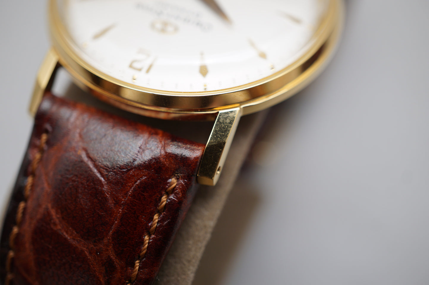 Vintage Orient Star WZ0041NW Gold Tone Dynamic White Dial 33mm Mechanical Watch