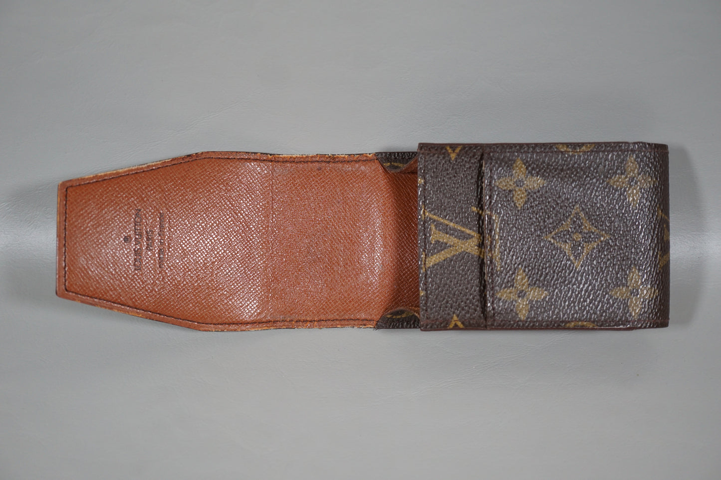 Louis Vuitton M63024 Monogram Brown Tobacco Case