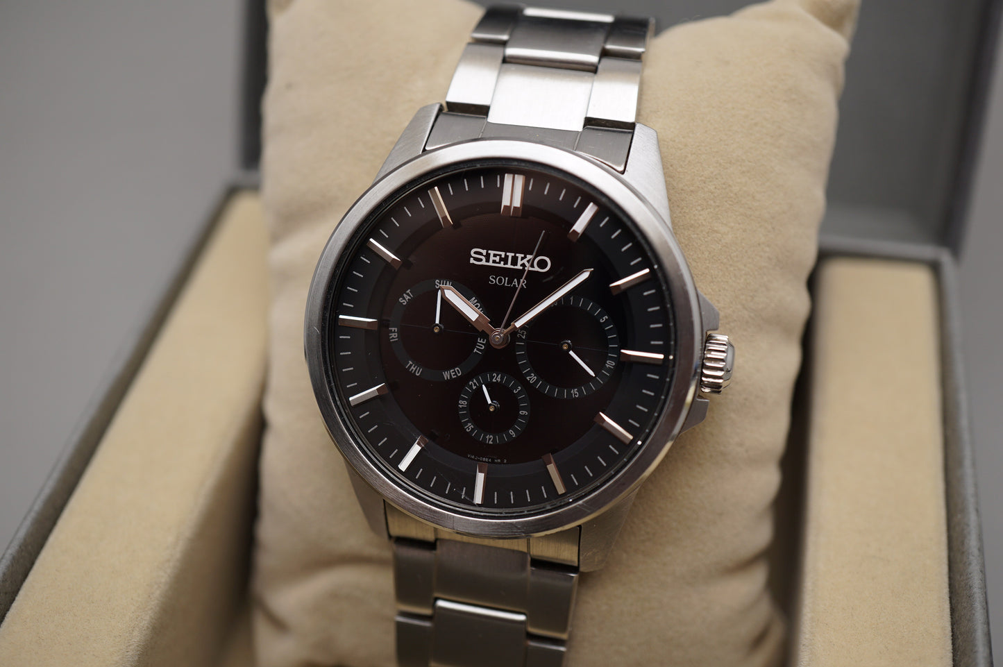Seiko Spirit SBPV011 V14J Black Dial Day Date Solar Quartz Watch