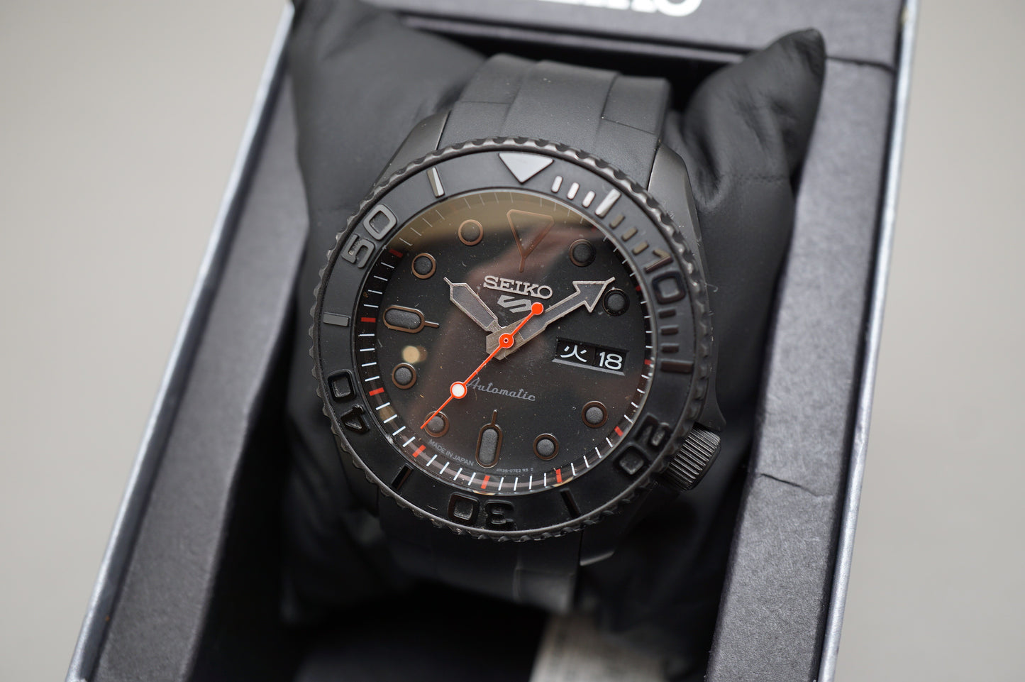 Seiko 5 Sports SBSA025 4R36 Blackout Street Style Automatic Watch Custom Mod