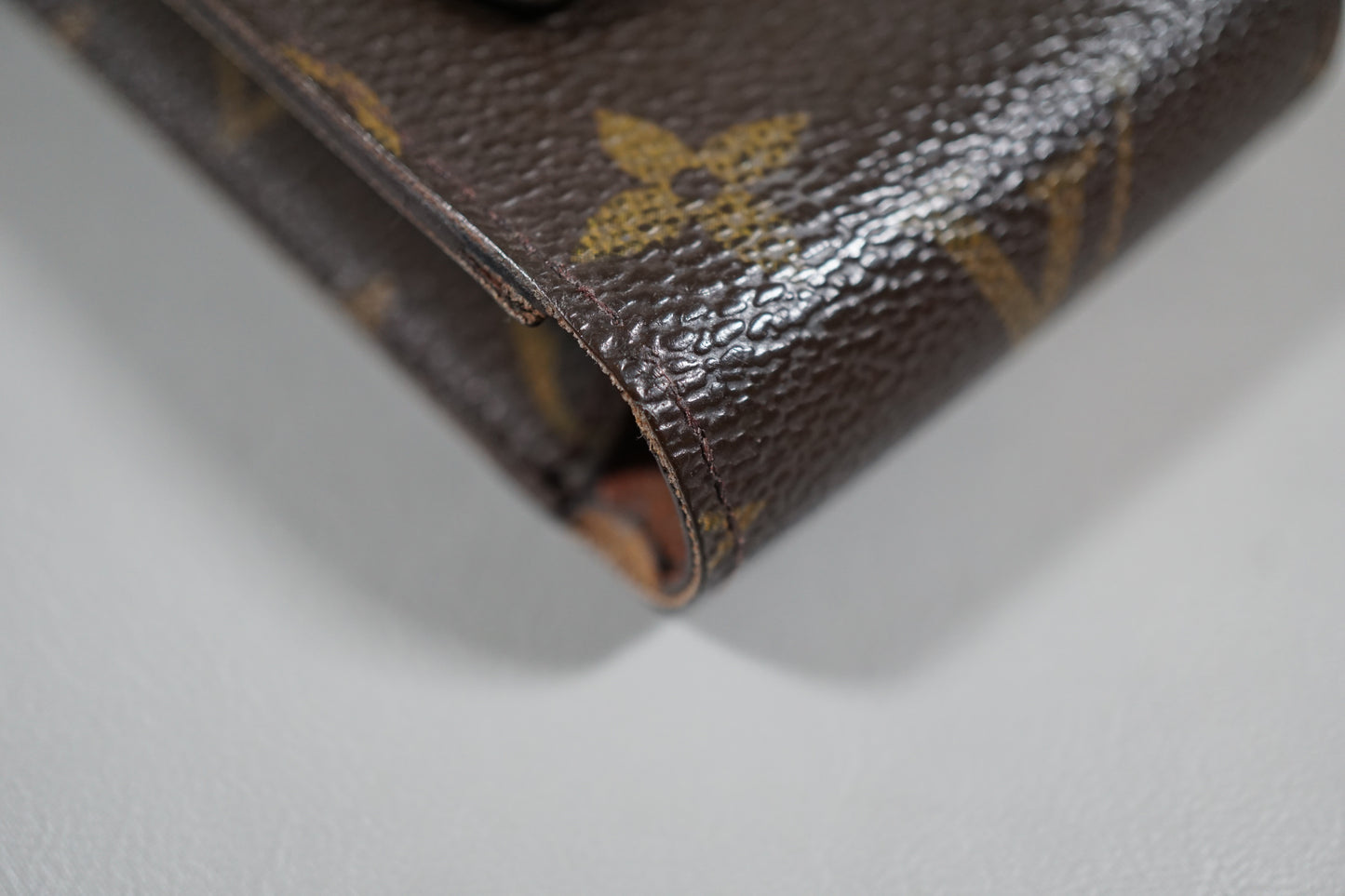 Louis Vuitton M63024 Monogram Brown Tobacco Case