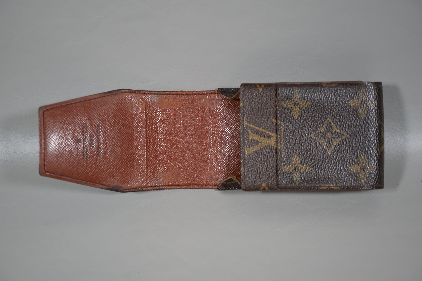 Louis Vuitton M63024 Monogram Brown Tobacco Case