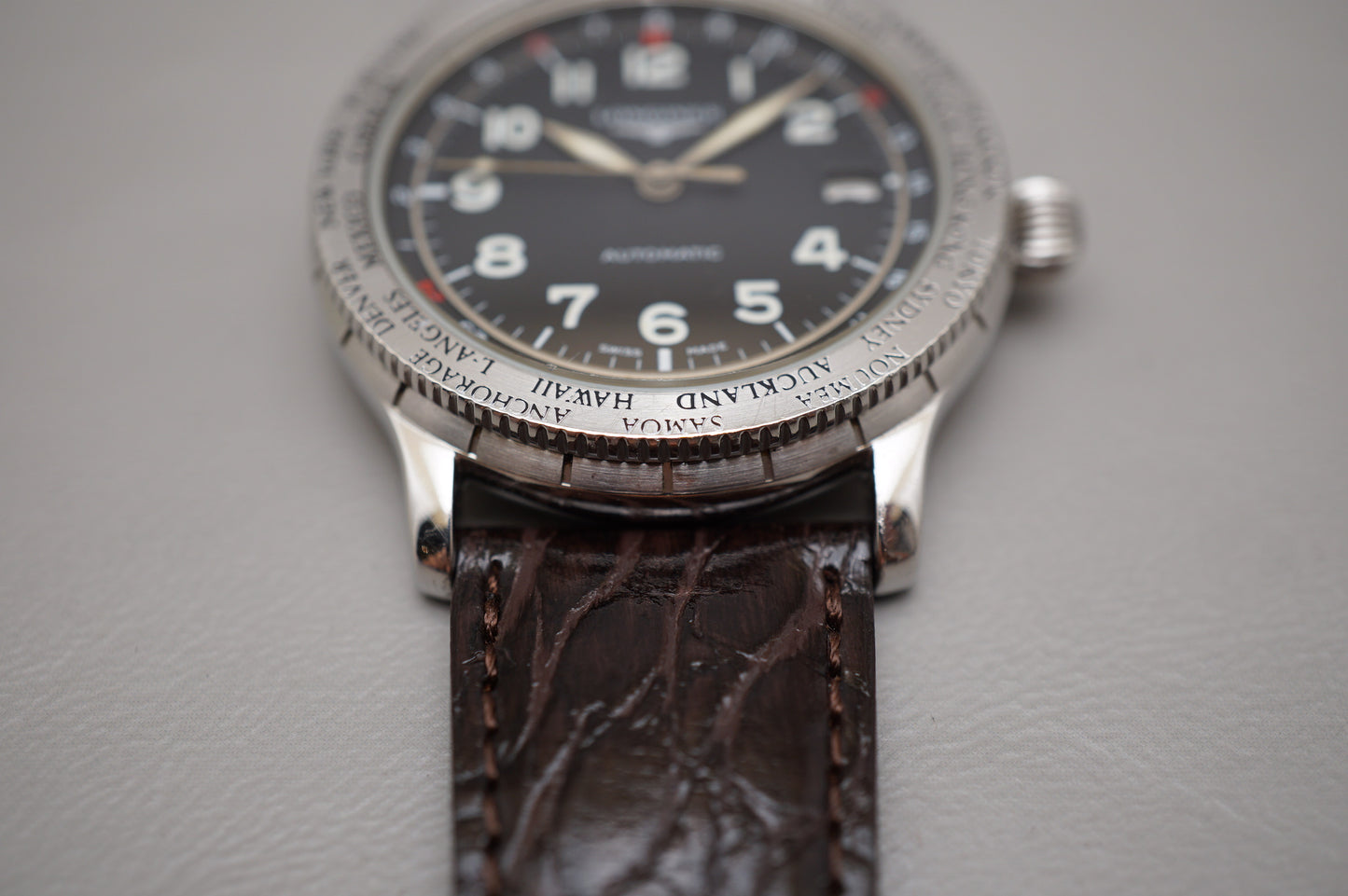 Longines L2.611.4 Swissair GMT World Timer Avigation Swiss Automatic Watch