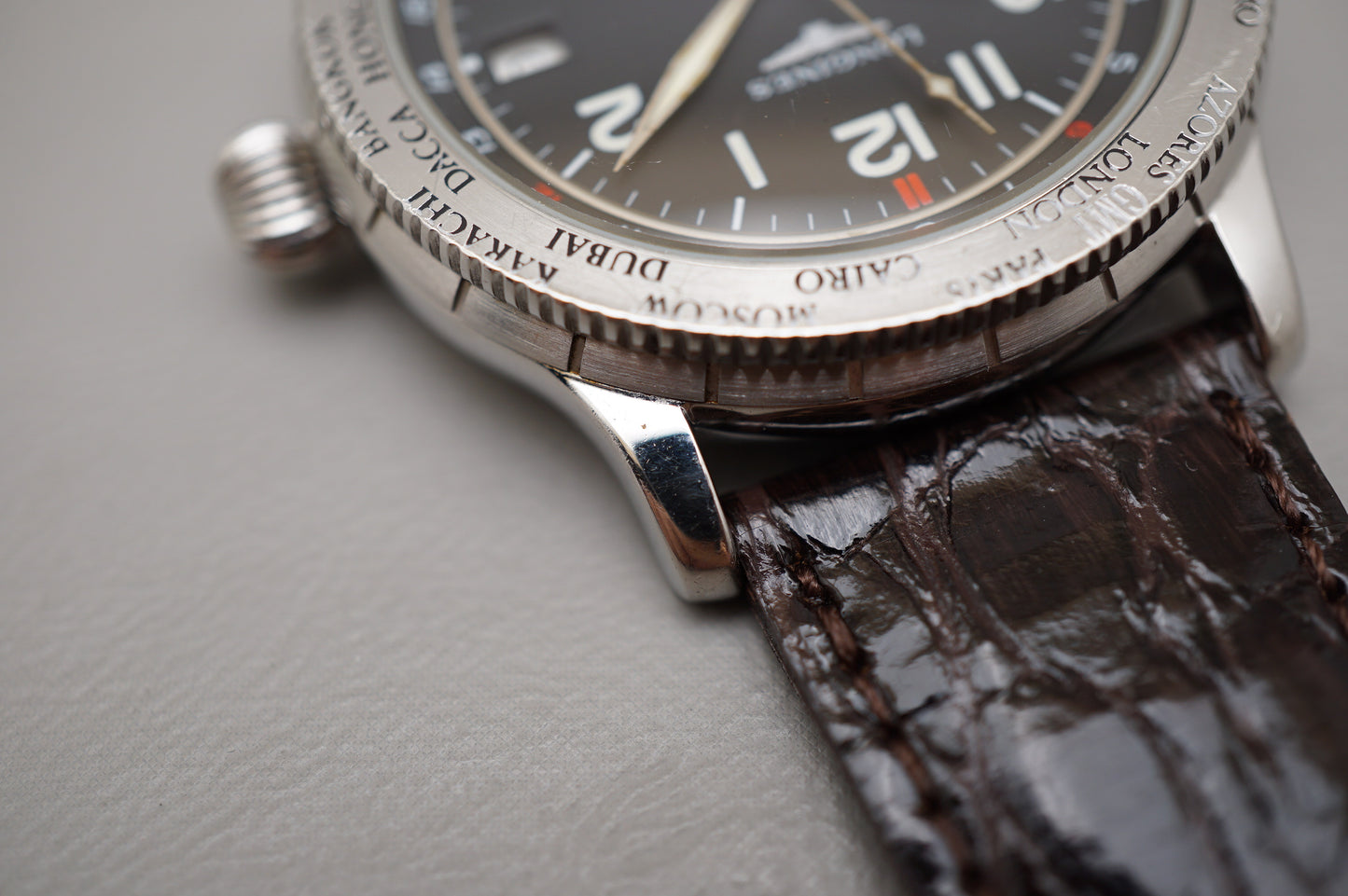 Longines L2.611.4 Swissair GMT World Timer Avigation Swiss Automatic Watch