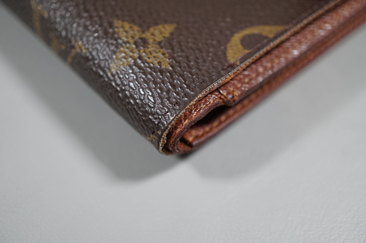 Louis Vuitton M61202 Monogram Porte Tresor Etui Papier Wallet