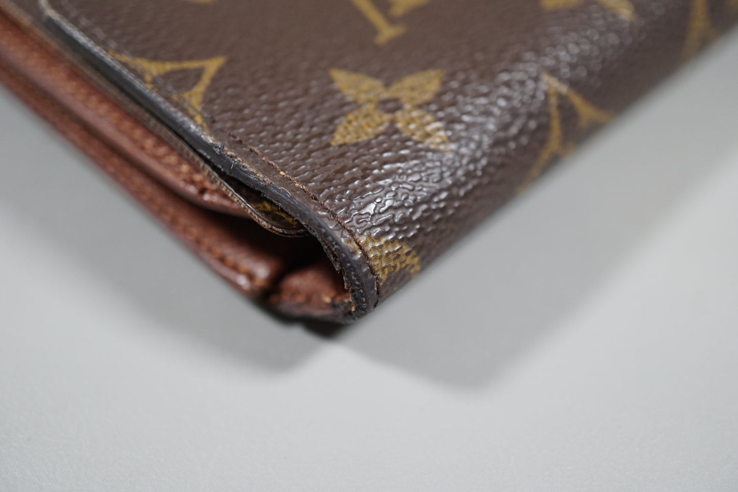 Louis Vuitton M61202 Monogram Porte Tresor Etui Papier Wallet