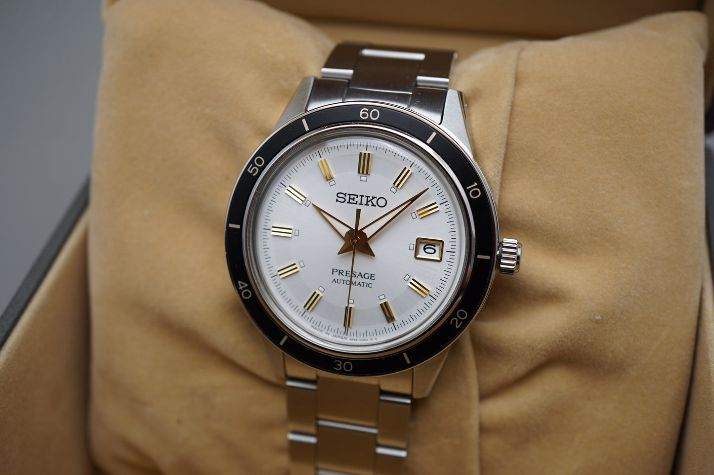 Seiko Presage SARY193 4R39 Style 60S White Dial Automatic Watch