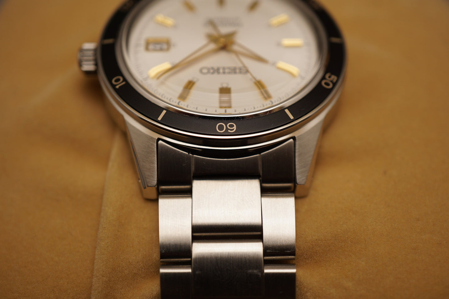 Seiko Presage SARY193 4R39 Style 60S White Dial Automatic Watch