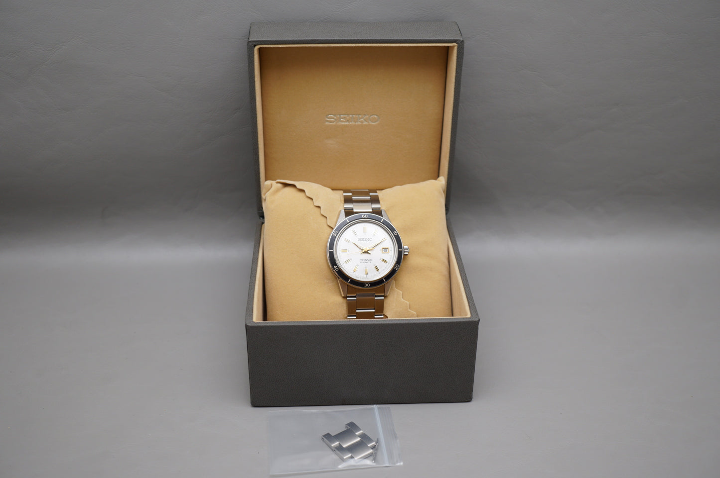 Seiko Presage SARY193 4R39 Style 60S White Dial Automatic Watch