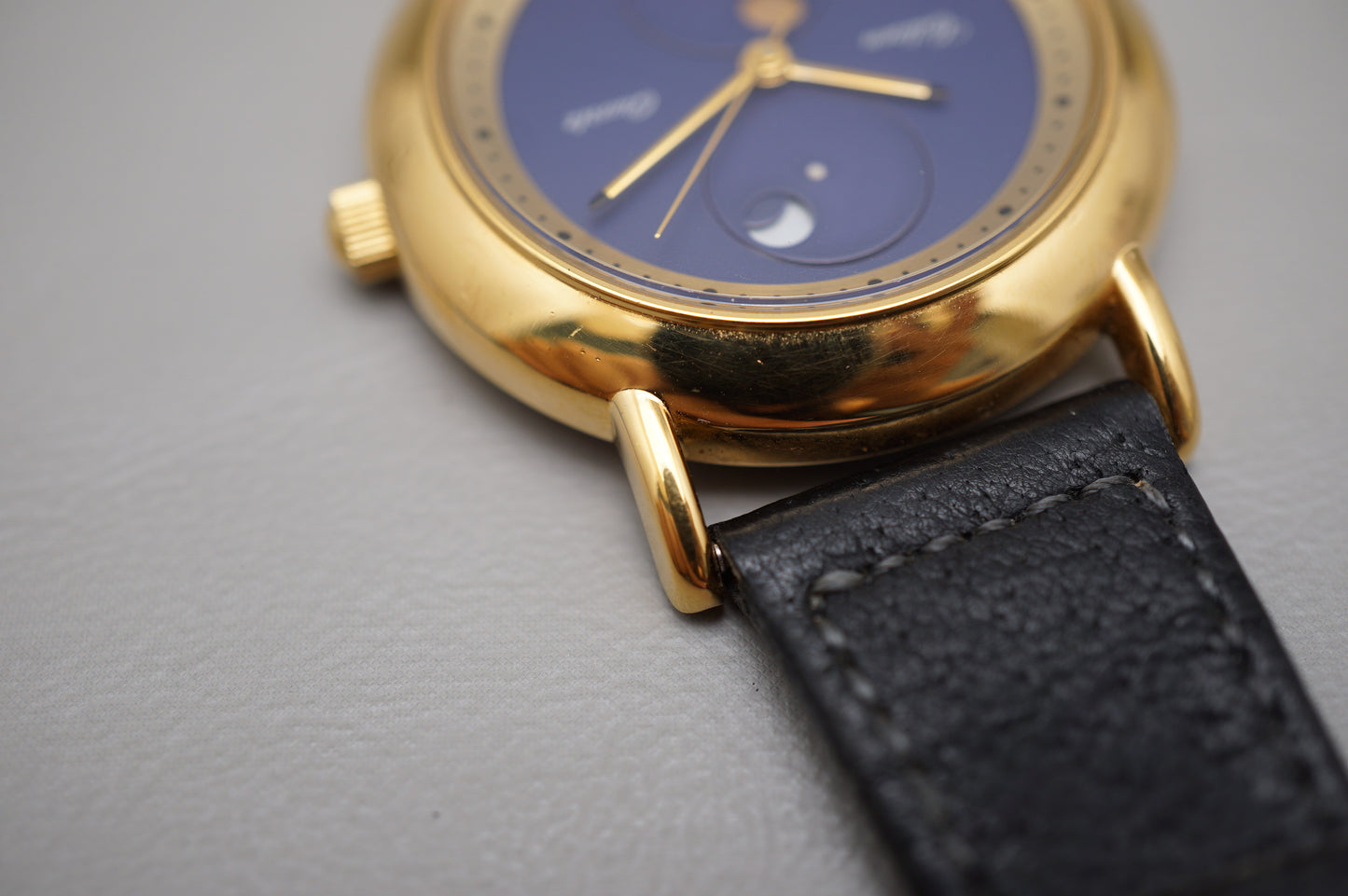 Vintage Citizen Cosmosign 2180-205472 Y Blue Dial Moonphase Sun Quartz Watch