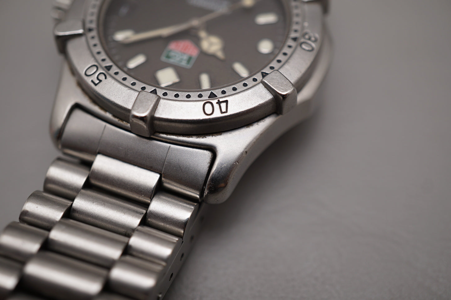 Vintage Tag Heuer 2000 669.213F Black Dial 200M Automatic Watch