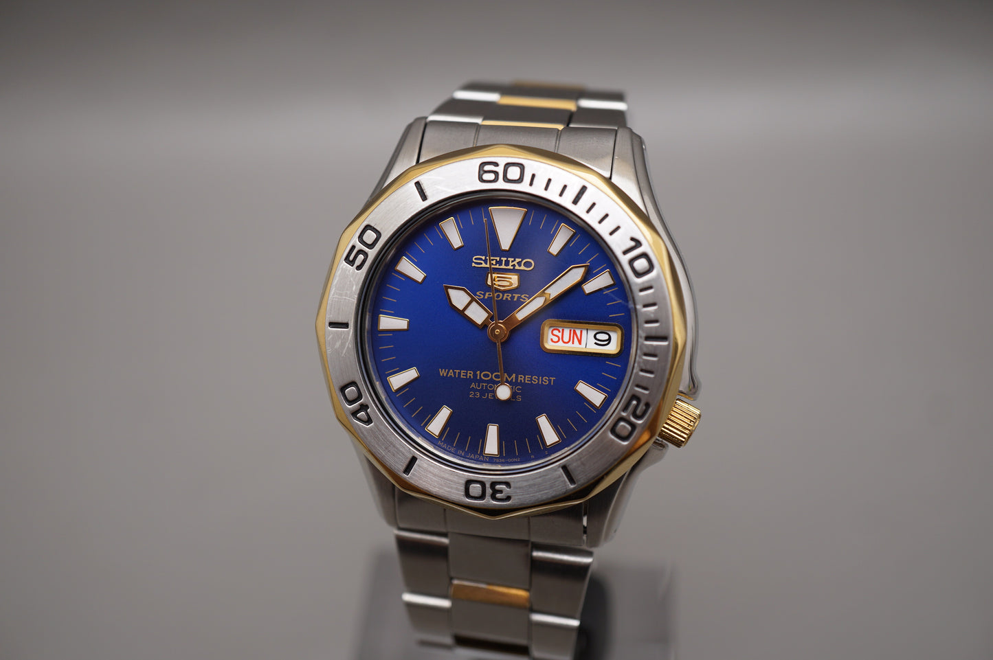 Seiko 5 Sports 7S36-00L0 Blue Dial Two Tone Automatic Watch