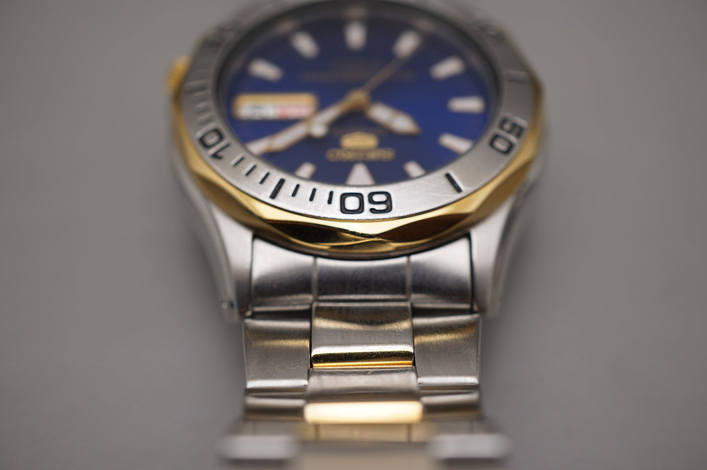 Seiko 5 Sports 7S36-00L0 Blue Dial Two Tone Automatic Watch