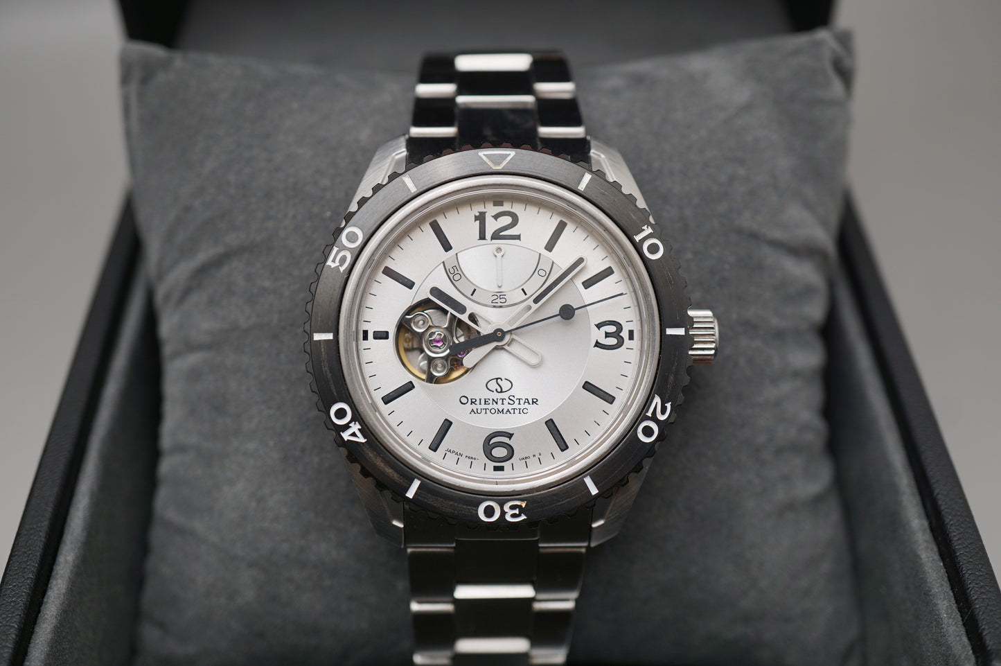 Orient Star RK-AT0107S Open Heart Power Reserve Divers Automatic Watch