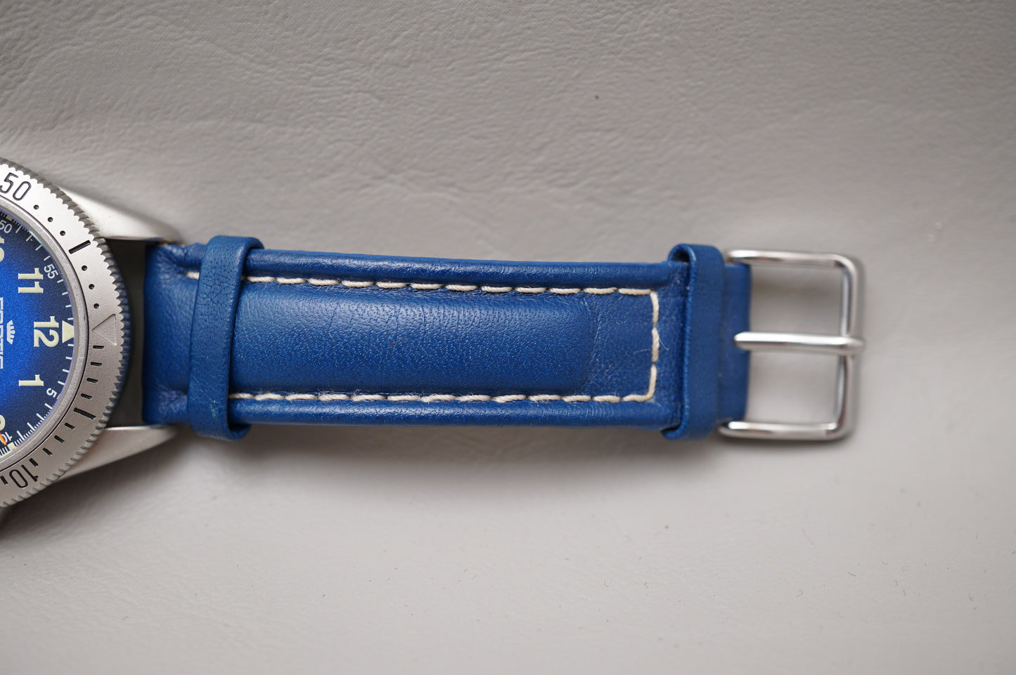 Vintage Fortis 610.22.158.1 Official Cosmonauts Blue Fume Dial Automatic Watch