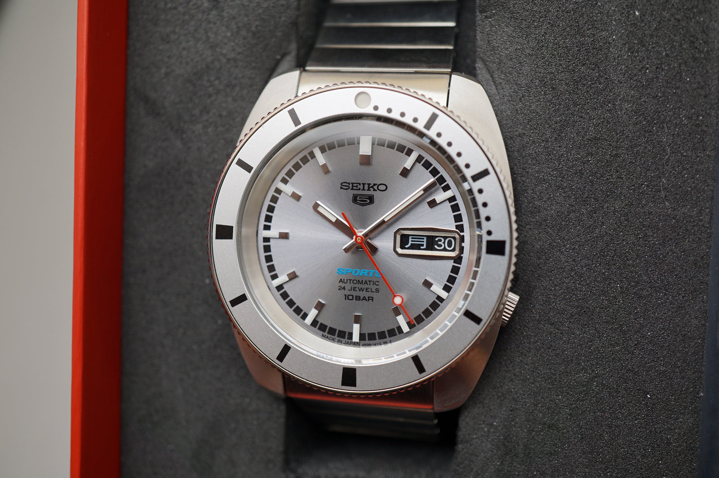 Seiko 5 Sports SBSA269 4R36 Heritage Design Silver Limited Automatic Watch