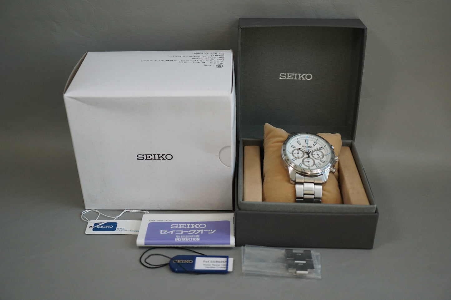 Seiko SSB025P1 6T63 White Dial Chronograph Tachymeter Quartz Watch