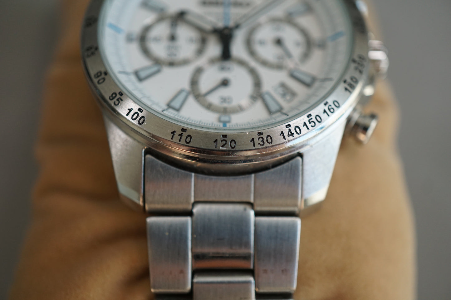 Seiko SSB025P1 6T63 White Dial Chronograph Tachymeter Quartz Watch