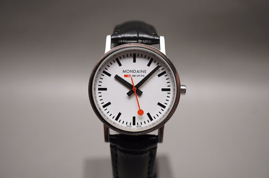 Mondaine 30323 Classic White Dial Ladies Railways Watch Swiss Quartz