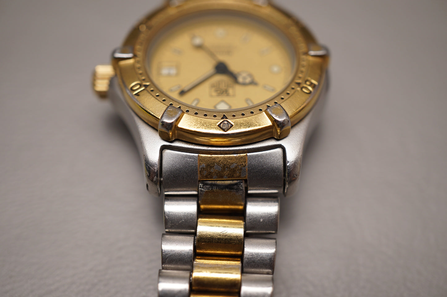 Tag Heuer 2000 964.008 Two Tone Gold Dial Professional Ladies Quartz Watch