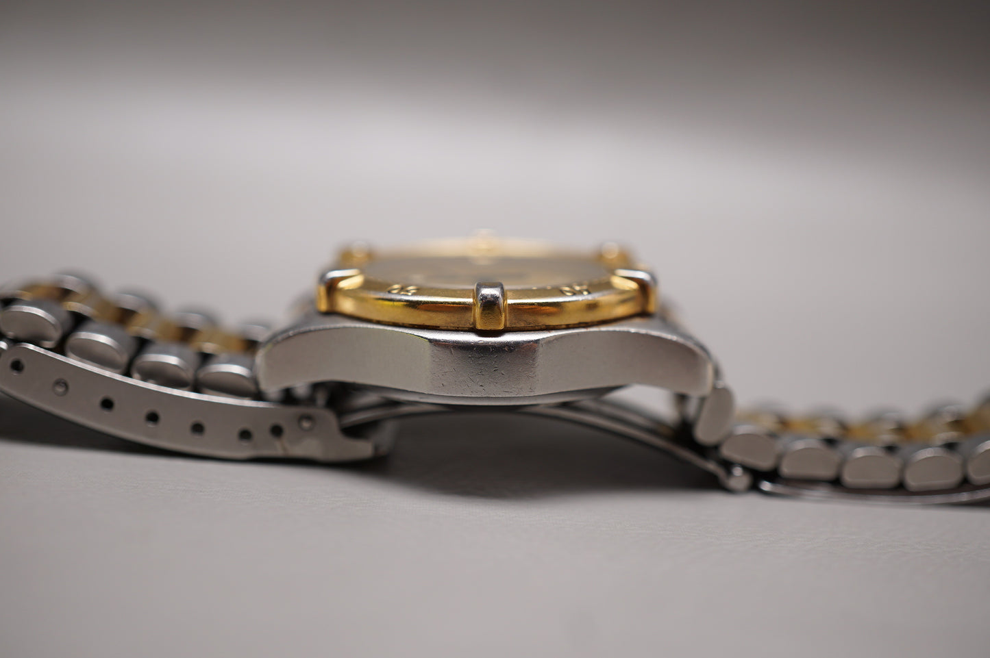 Tag Heuer 2000 964.008 Two Tone Gold Dial Professional Ladies Quartz Watch