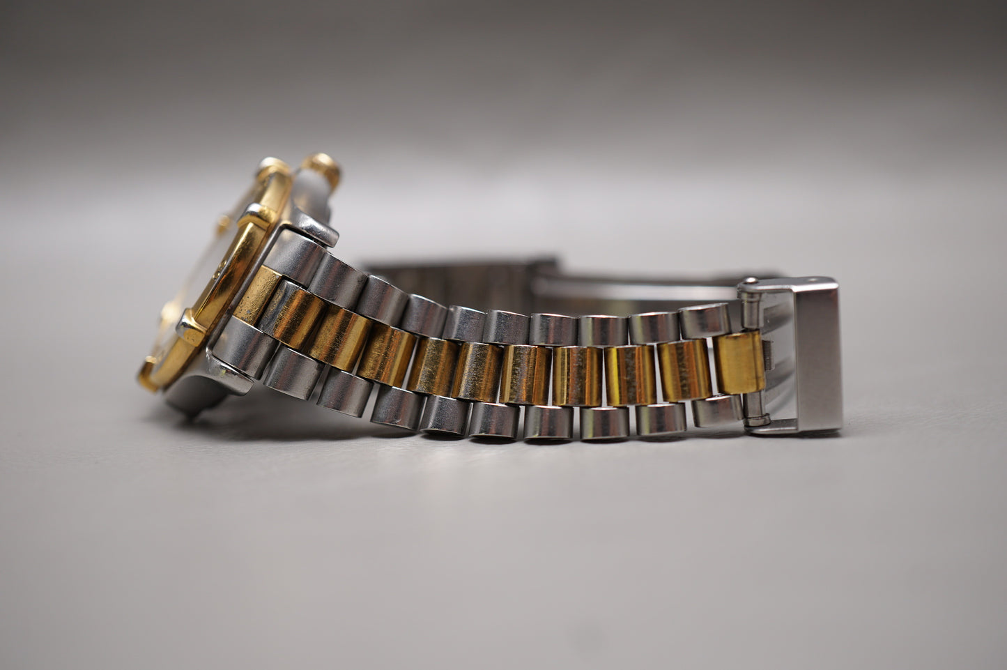 Tag Heuer 2000 964.008 Two Tone Gold Dial Professional Ladies Quartz Watch