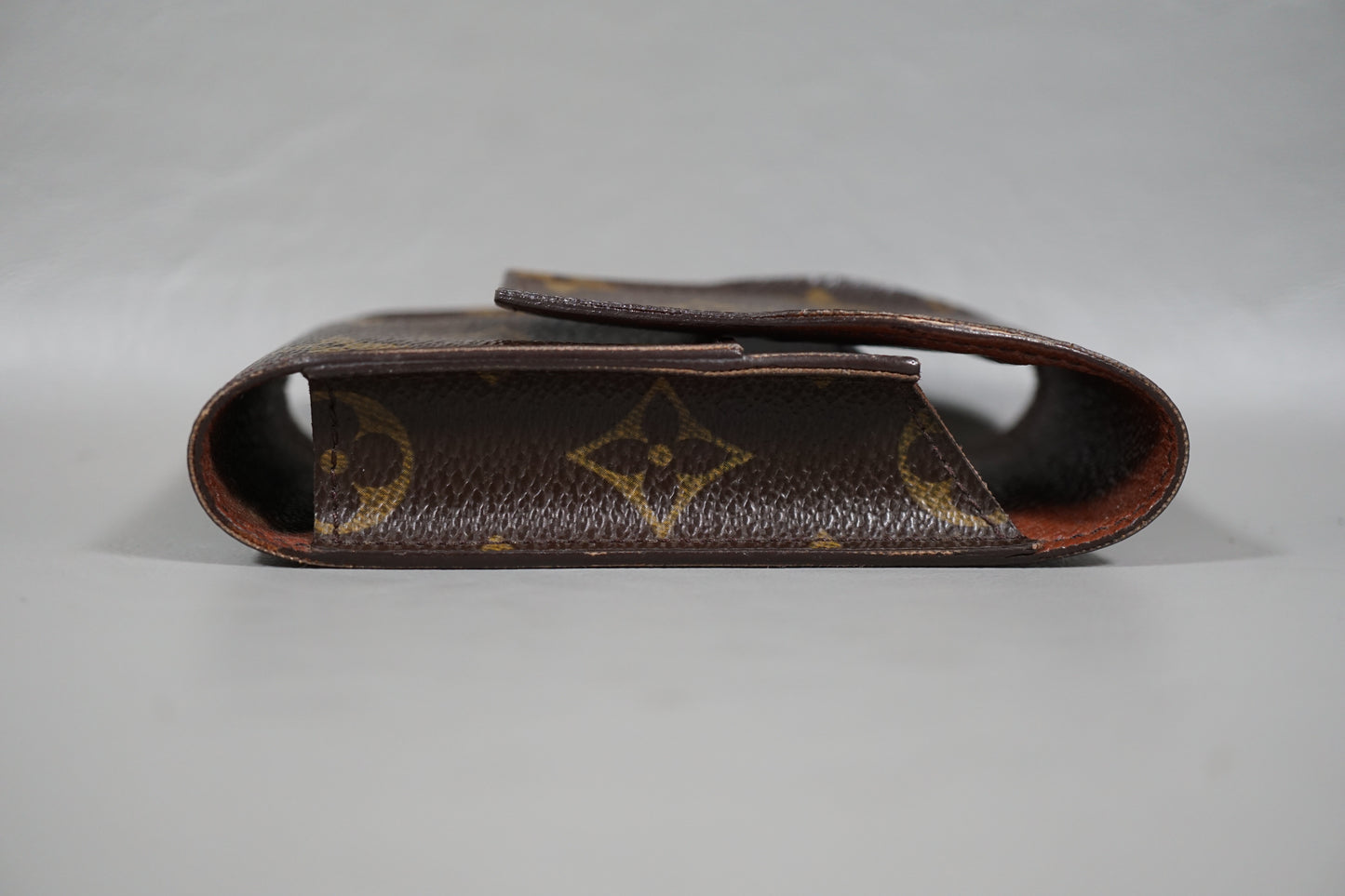 Louis Vuitton M63024 Monogram Brown Tobacco Case