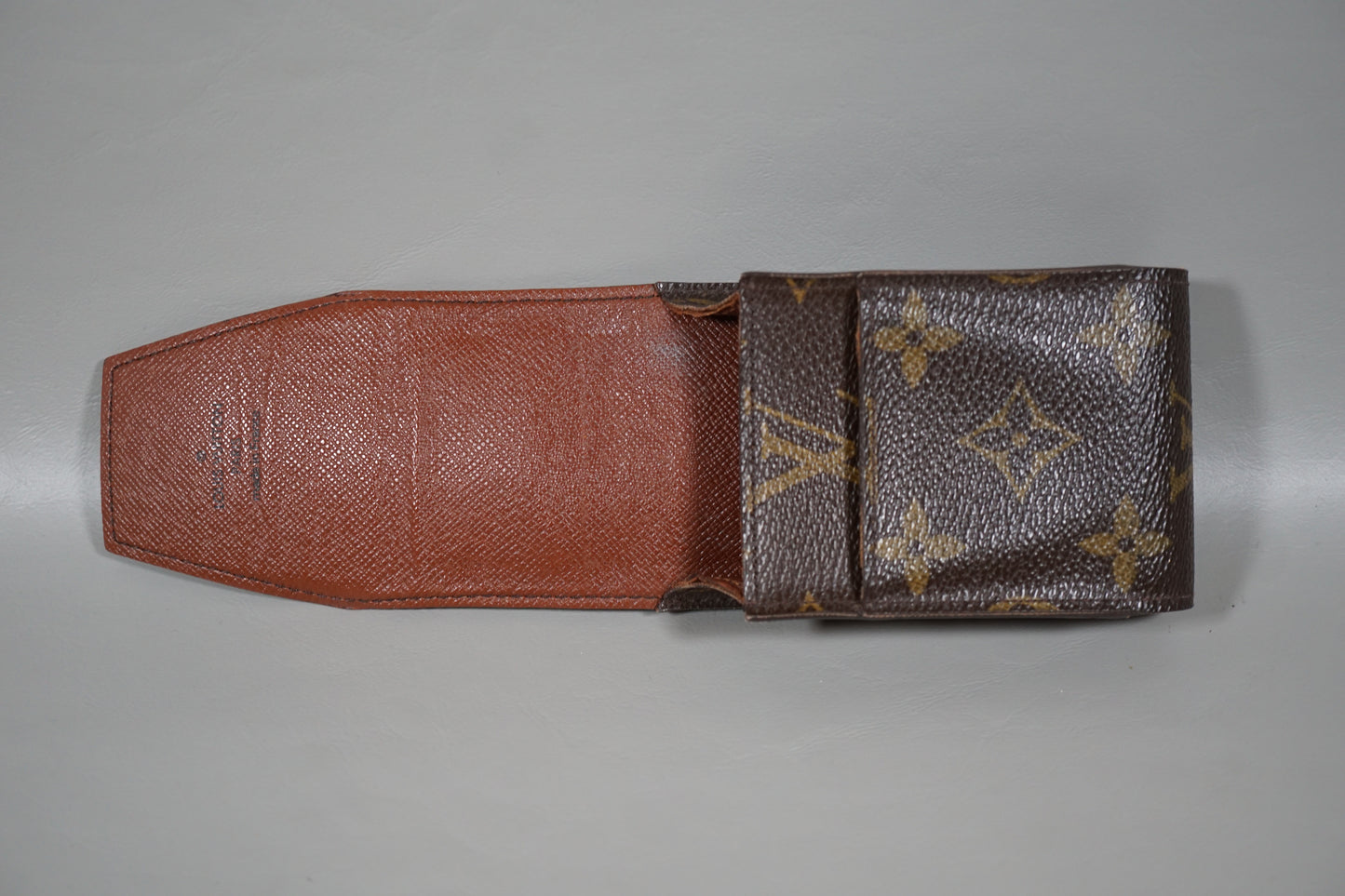 Louis Vuitton M63024 Monogram Brown Tobacco Case