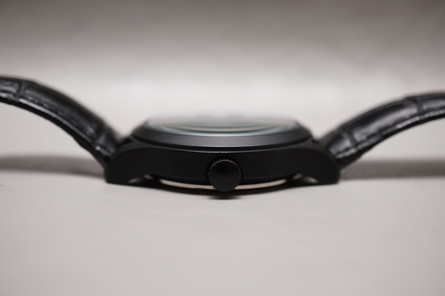 Vintage Citizen Oxy 8200-S81926 Black Dial Field Style Automatic Watch