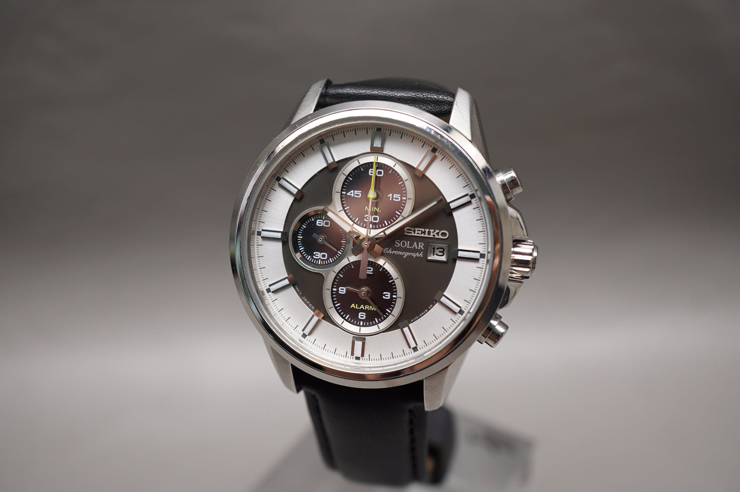 Seiko SSC259P1 V172 Black And White Dial Solar Quartz Chronograph