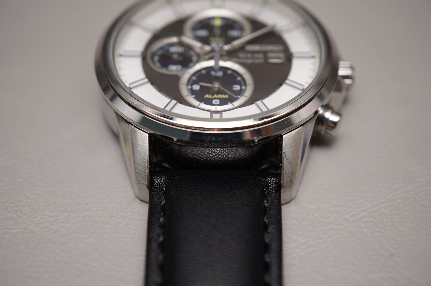 Seiko SSC259P1 V172 Black And White Dial Solar Quartz Chronograph