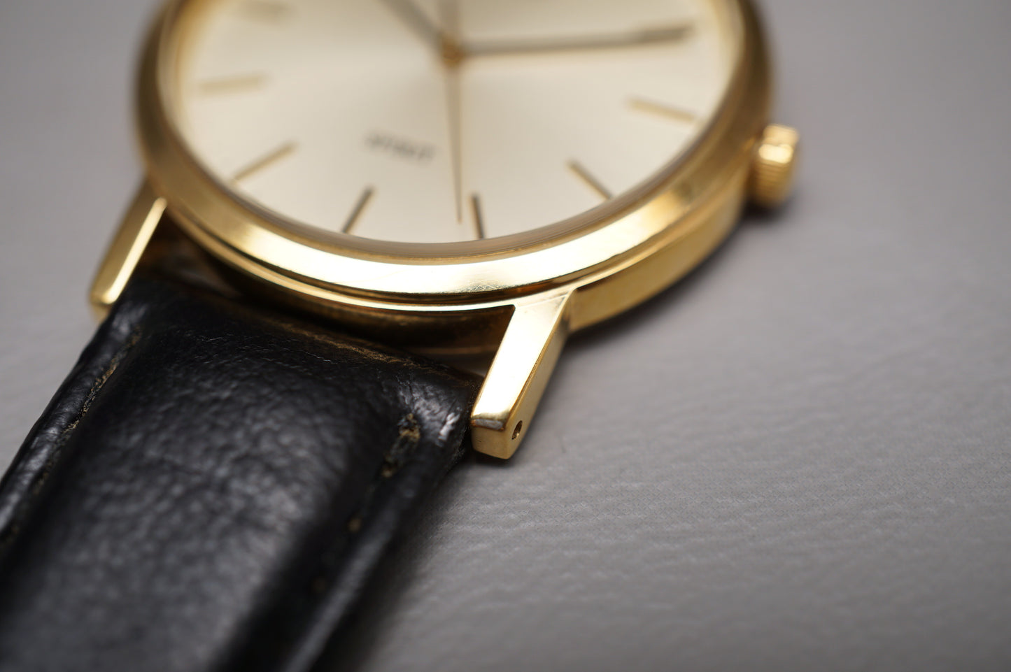 Vintage 1996 Seiko Spirit 7N01-7060 Gold Tone Quartz Jdm Watch