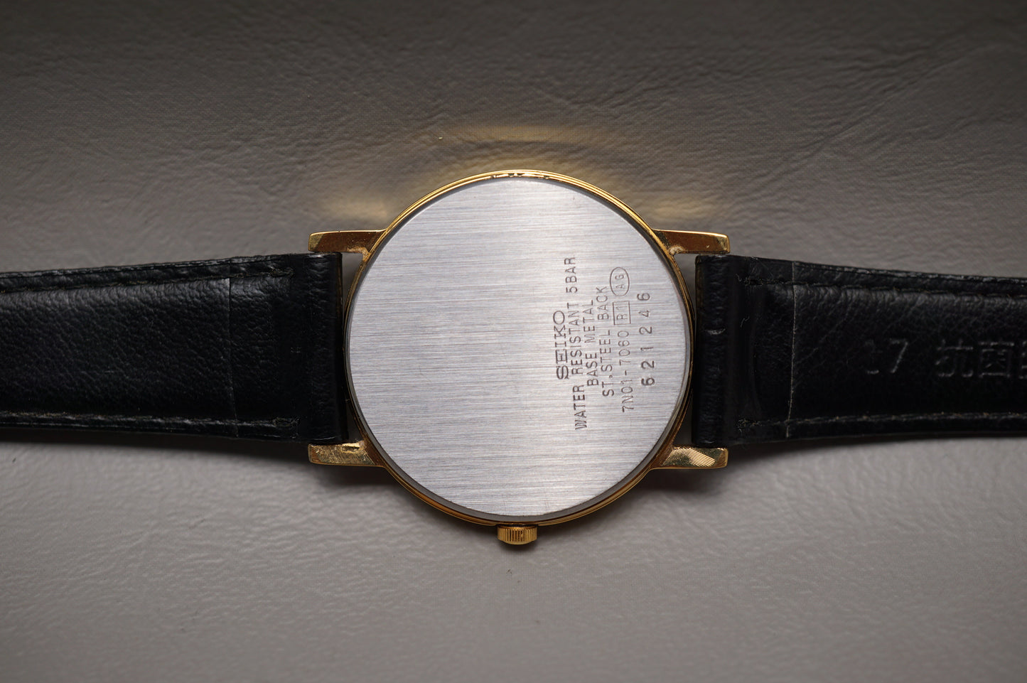 Vintage 1996 Seiko Spirit 7N01-7060 Gold Tone Quartz Jdm Watch