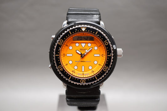 Vintage 1982 Seiko H558-600A Orange Arnie Digital Quartz Watch Rare Original